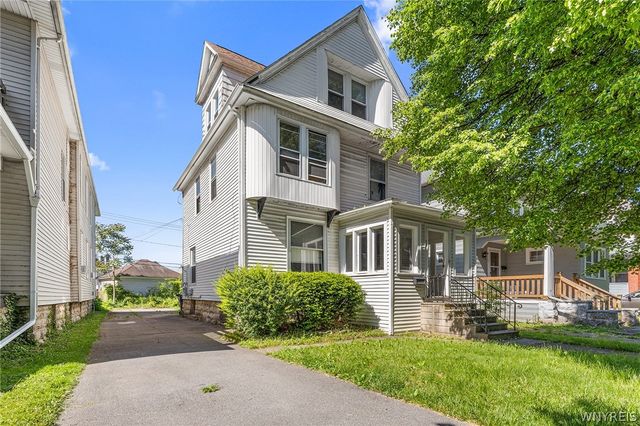 37 Northrup Place, Buffalo, NY 14214