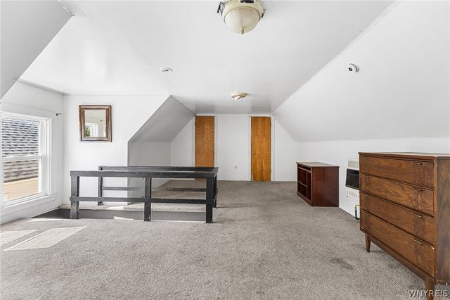 37 Northrup Place, Buffalo, NY 14214