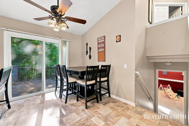 5764 Grand Oaks Drive Ne, Plainfield Twp, MI 49321