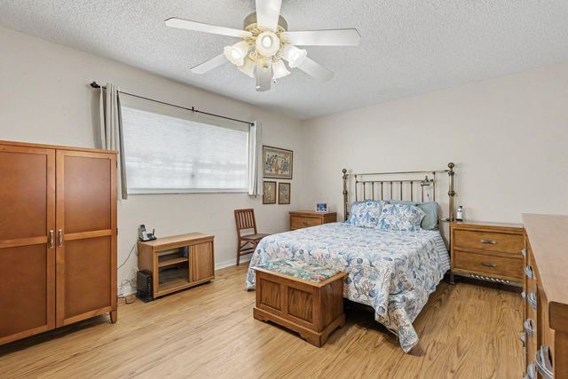 414 SE 10th Street 102, Dania Beach, FL 33004