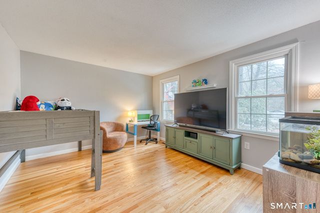 64 Somerset Lane, Somers, CT 06071