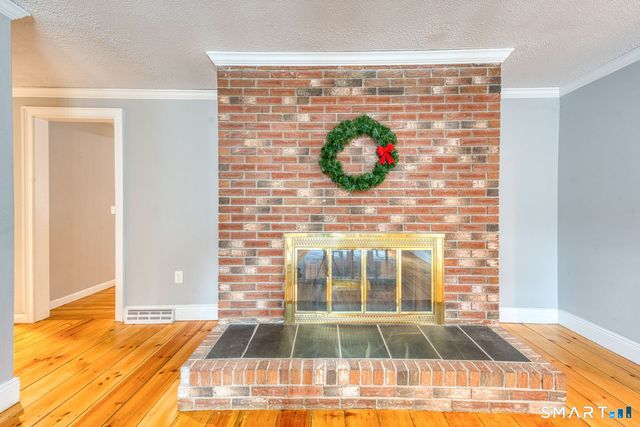 64 Somerset Lane, Somers, CT 06071