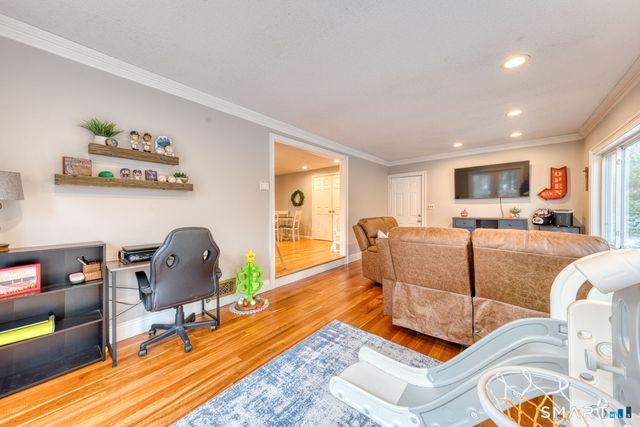 64 Somerset Lane, Somers, CT 06071