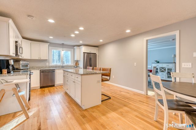 64 Somerset Lane, Somers, CT 06071