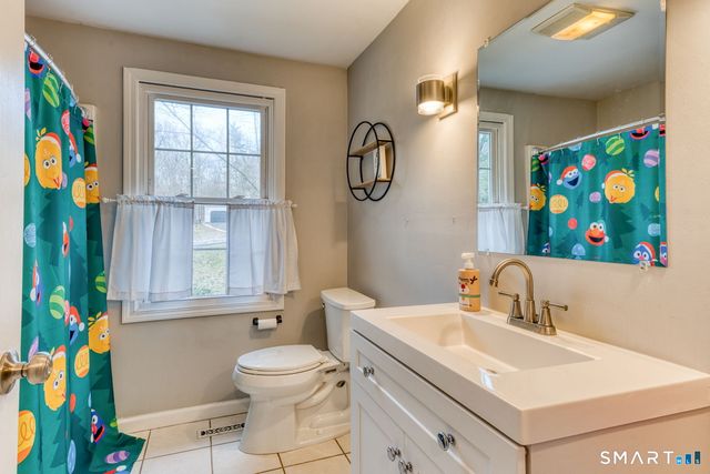 64 Somerset Lane, Somers, CT 06071