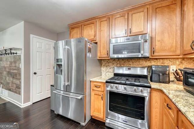 25 Scooter Lane, Blairsville, GA 30512