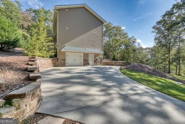 25 Scooter Lane, Blairsville, GA 30512