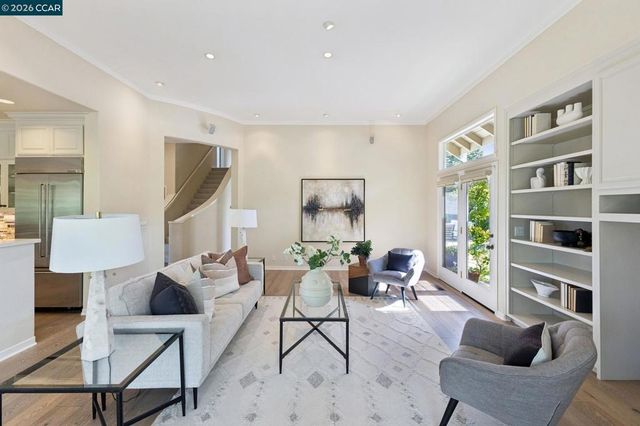 680 Quail Crest Drive, Walnut Creek, CA 94598