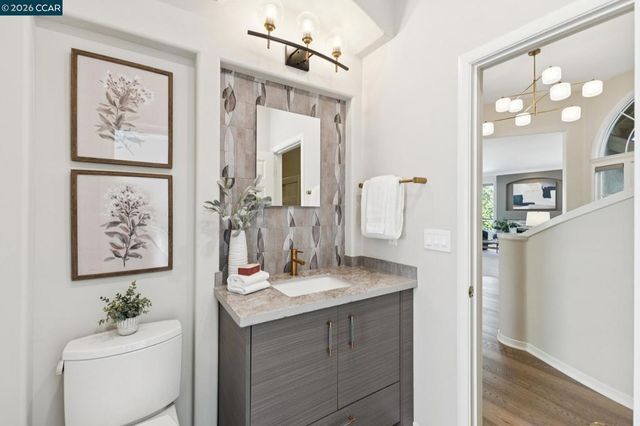 680 Quail Crest Drive, Walnut Creek, CA 94598