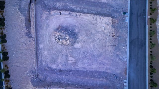 30 Mountain View Drive, Las Vegas, NV 89141