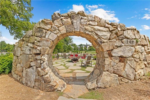 310 Central Avenue, Fayetteville, GA 30214