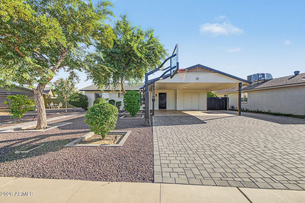 2435 E ALDINE Street, Phoenix, AZ 85032 — exterior