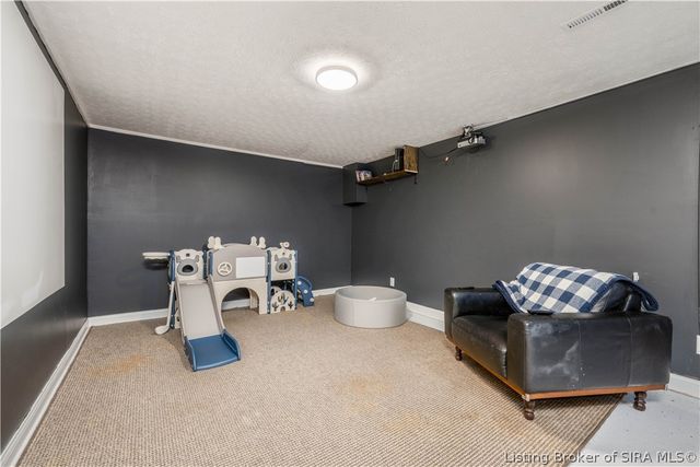 1801 Flintlock Drive, Jeffersonville, IN 47130