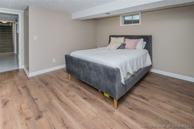 1801 Flintlock Drive, Jeffersonville, IN 47130