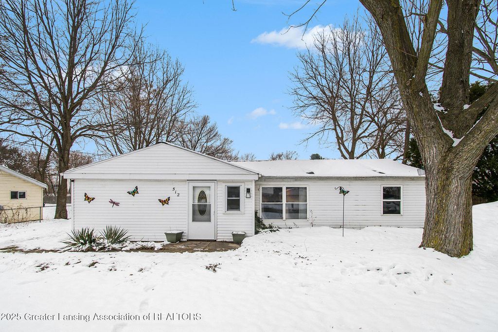 512 Opal Street, Charlotte, MI 48813