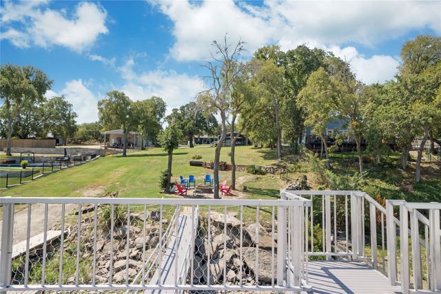 7130 Briar Road, Azle, TX 76020