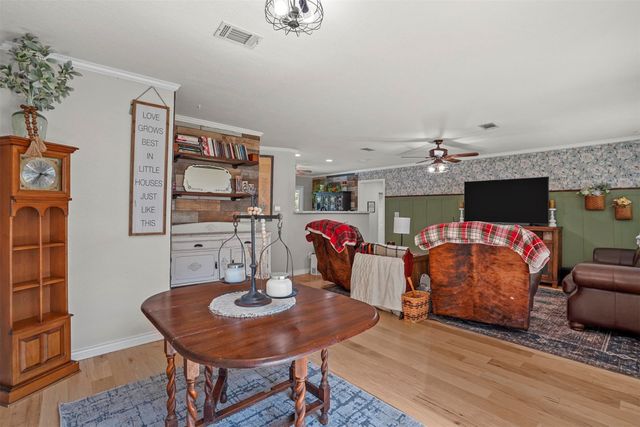 7130 Briar Road, Azle, TX 76020