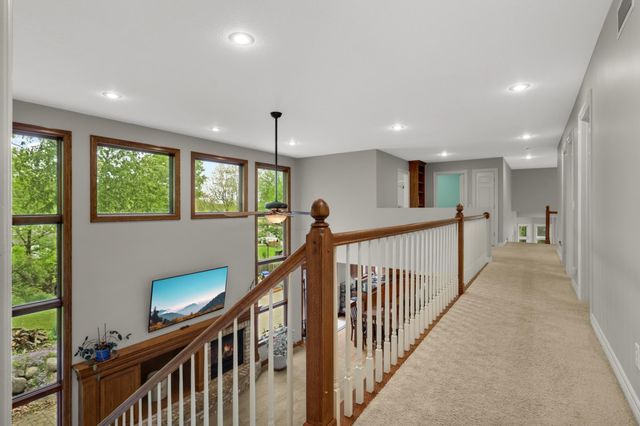 14905 White Oak Drive, Burnsville, MN 55337
