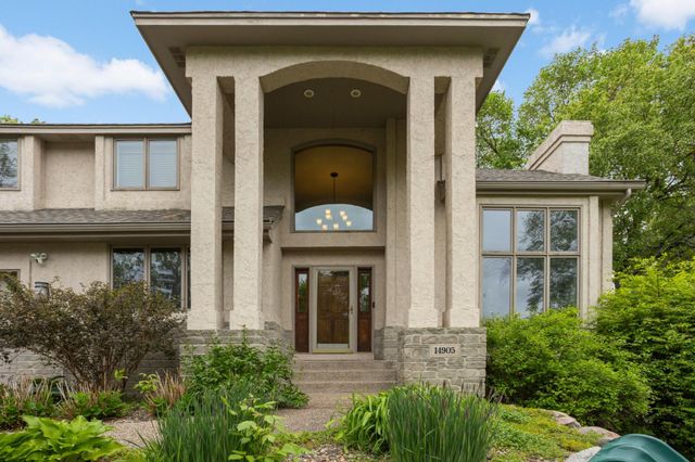 14905 White Oak Drive, Burnsville, MN 55337