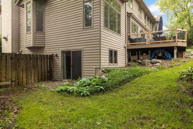 14905 White Oak Drive, Burnsville, MN 55337