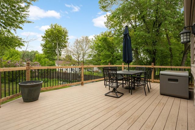 14905 White Oak Drive, Burnsville, MN 55337