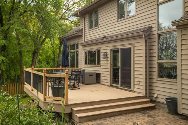 14905 White Oak Drive, Burnsville, MN 55337