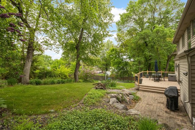14905 White Oak Drive, Burnsville, MN 55337