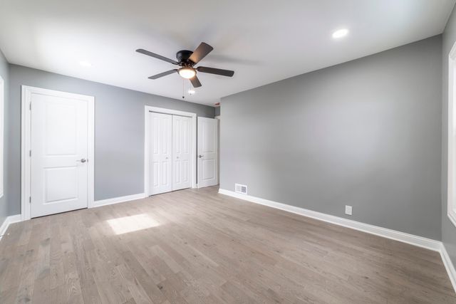 8205 Parkview Avenue, Munster, IN 46321