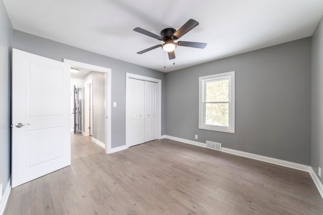 8205 Parkview Avenue, Munster, IN 46321