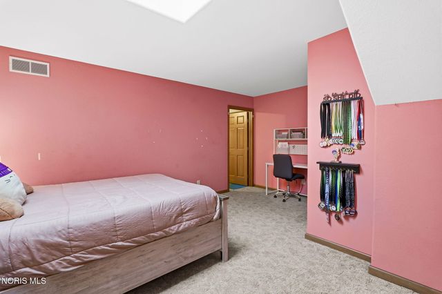 5645 Keener Road, Monclova, OH 43542