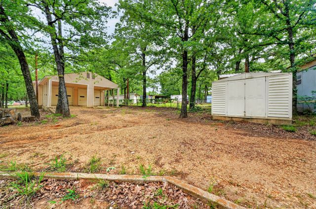 110 Summer Lane, Mabank, TX 75156