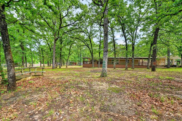 110 Summer Lane, Mabank, TX 75156