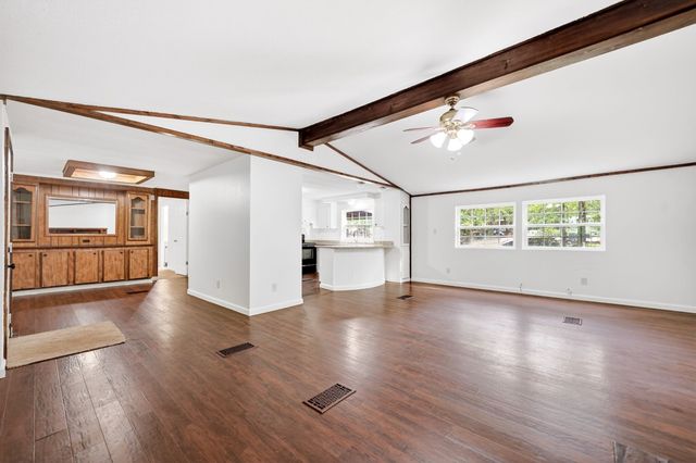 110 Summer Lane, Mabank, TX 75156