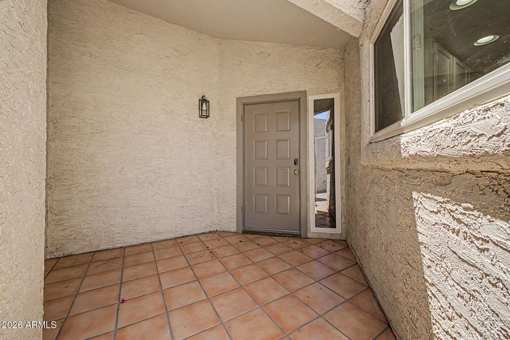 4721 W EVA Street, Glendale, AZ 85302 — photo 2