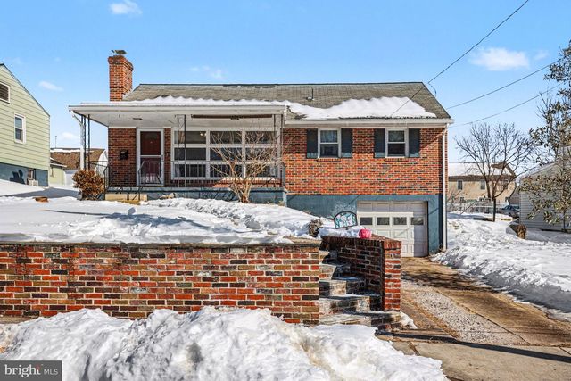 215 N MAPLE ST, Elizabethtown, PA 17022