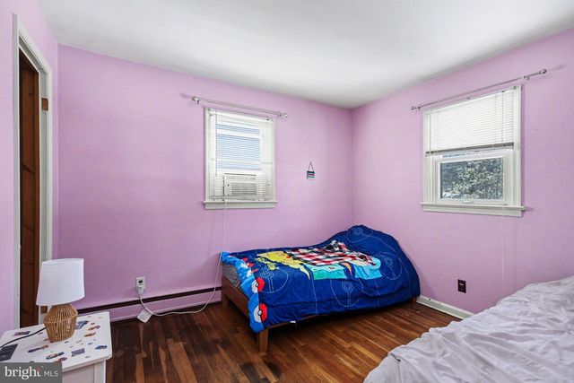 215 N MAPLE ST, Elizabethtown, PA 17022