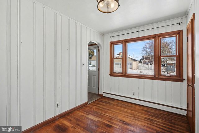 215 N MAPLE ST, Elizabethtown, PA 17022