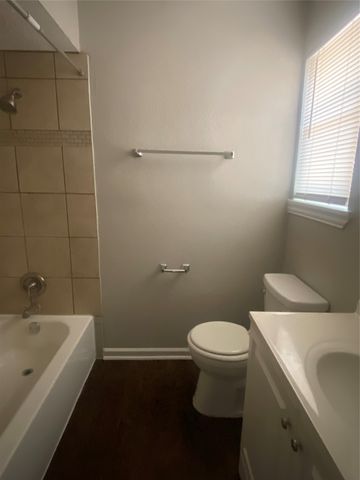 4321 Kolloch Drive, Dallas, TX 75216