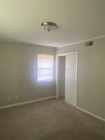 4321 Kolloch Drive, Dallas, TX 75216