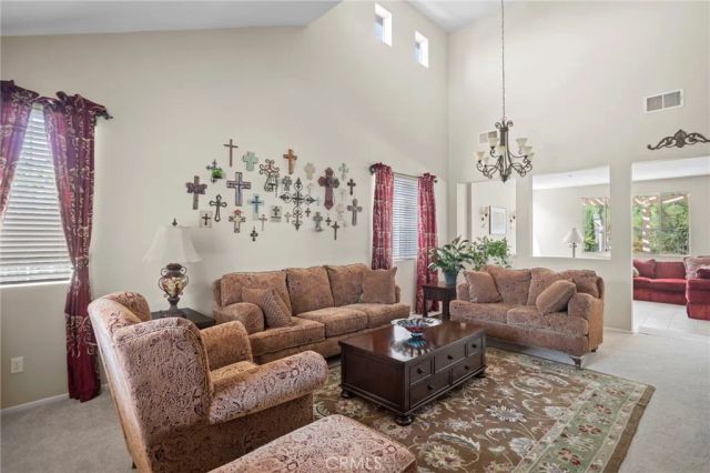 1372 Haddington Dr, Riverside, CA 92507