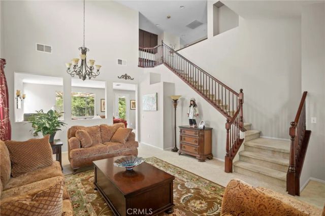 1372 Haddington Dr, Riverside, CA 92507