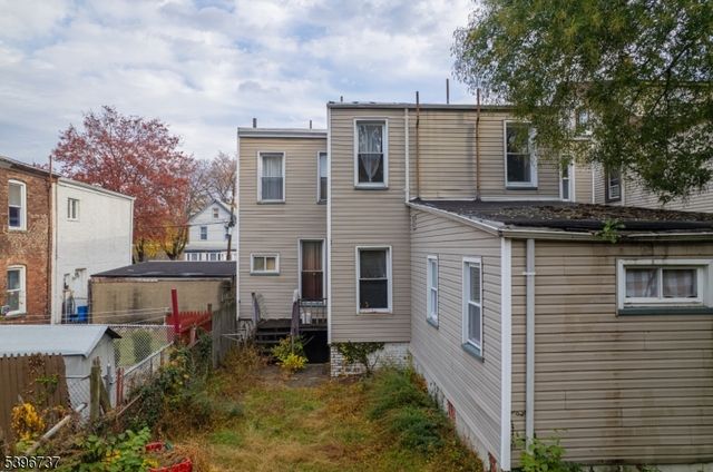 14 Crown St, Bloomfield Twp., NJ 07003