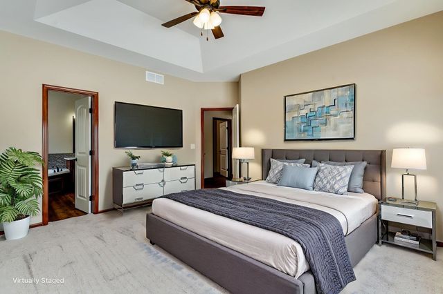 3901 N Lake Ridge St, Wichita, KS 67205