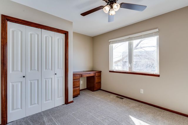 3901 N Lake Ridge St, Wichita, KS 67205