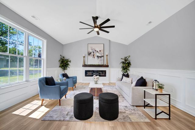 7456 Wilson Place, Merrillville, IN 46410