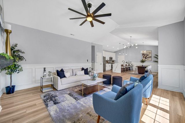 7456 Wilson Place, Merrillville, IN 46410