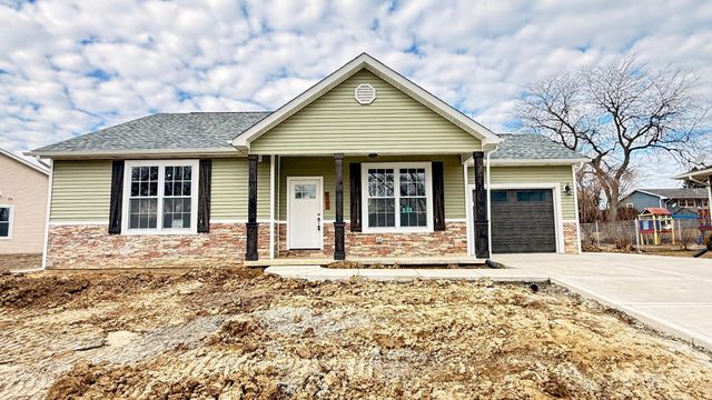 7456 Wilson Place, Merrillville, IN 46410