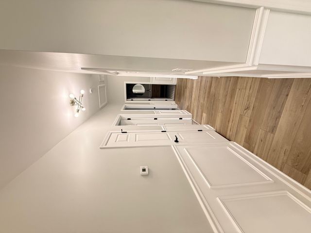 7456 Wilson Place, Merrillville, IN 46410