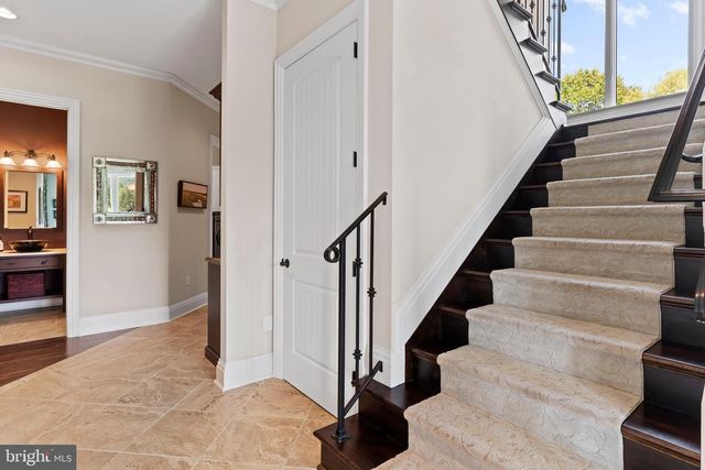 360 FISHING CREEK VALLEY ROAD, Harrisburg, PA 17112