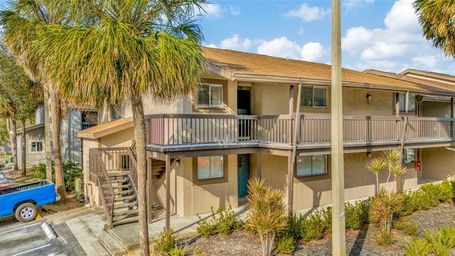 6320 NEWTOWN CIRCLE 20B1, Tampa, FL 33615